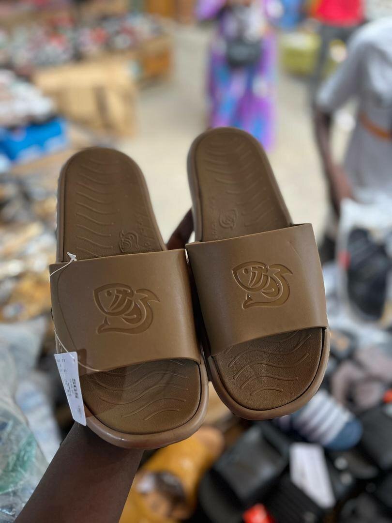 Claquettes confort unisexes