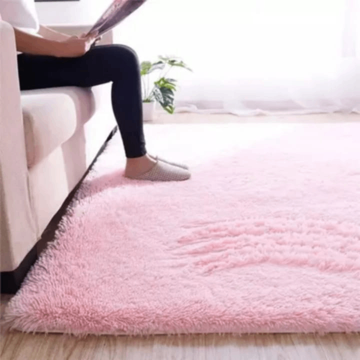 Fluffy carpet
