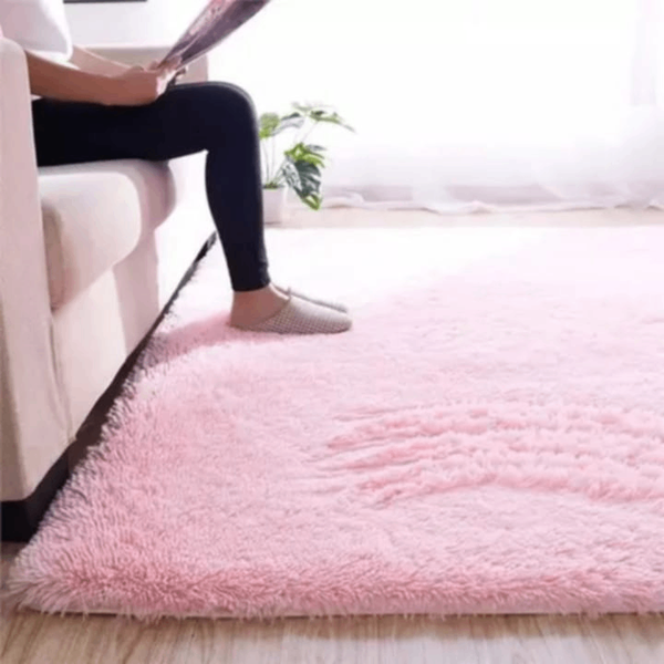 Fluffy carpet