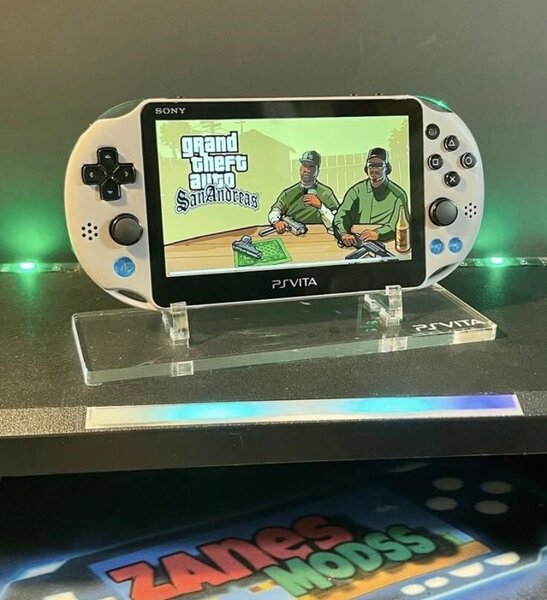 Console Sony PS Vita blanche