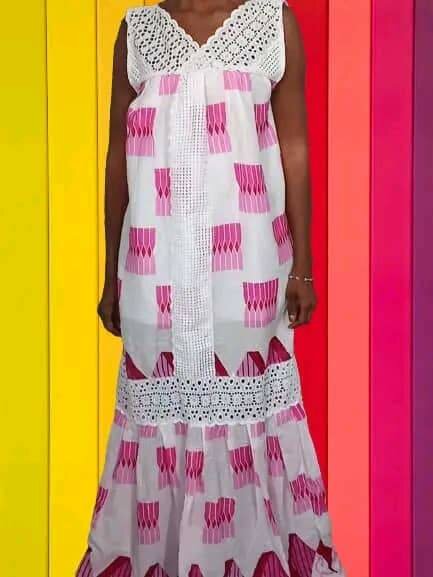 Belle robe avec foulard