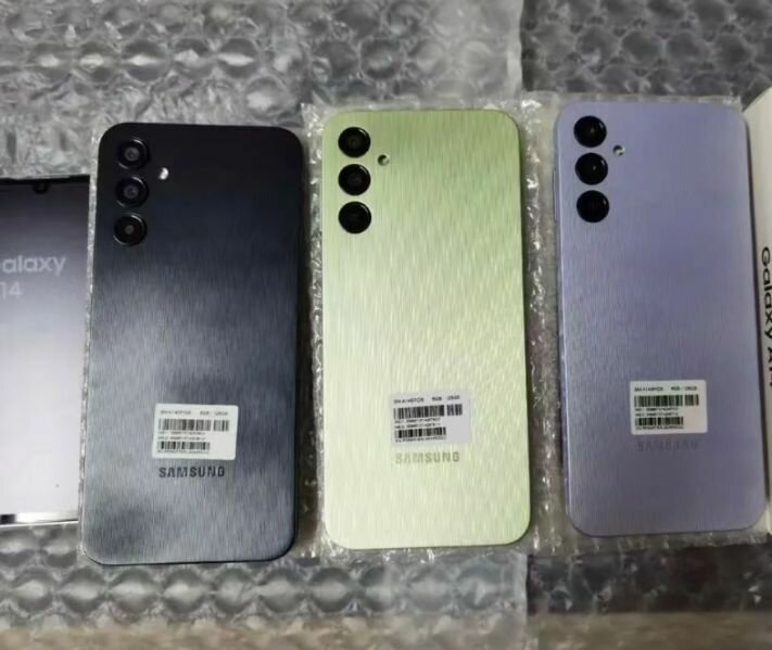 Samsung Galaxy A14 Smartphone