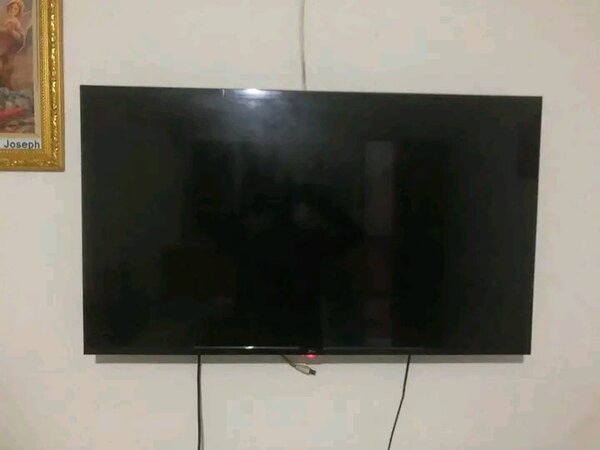 Téléviseur Android 4K 65"