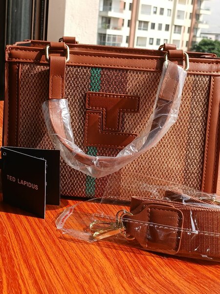 Sacs de marque TED Lapides