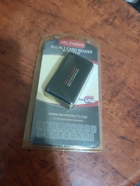 Lecteur divers cartes mémoire,