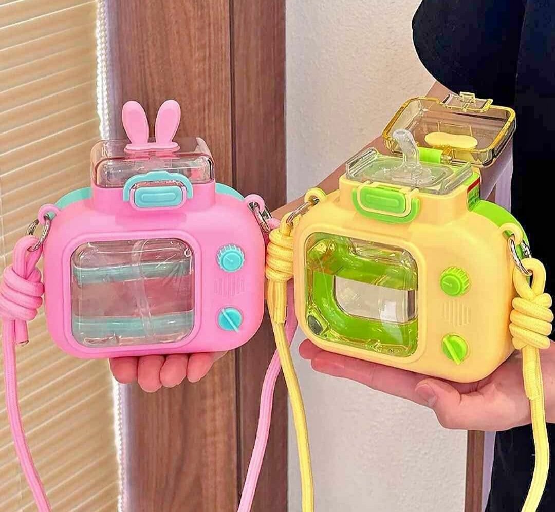 Gourde enfant en TÉLÉVISION