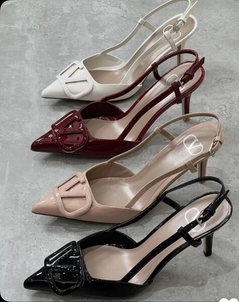 Chaussures à talons fins pour femmes