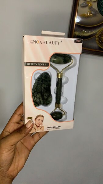 Jade Roller & Gua Sha