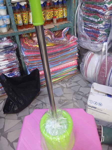 Balai Serpillière Rotatif Pratique