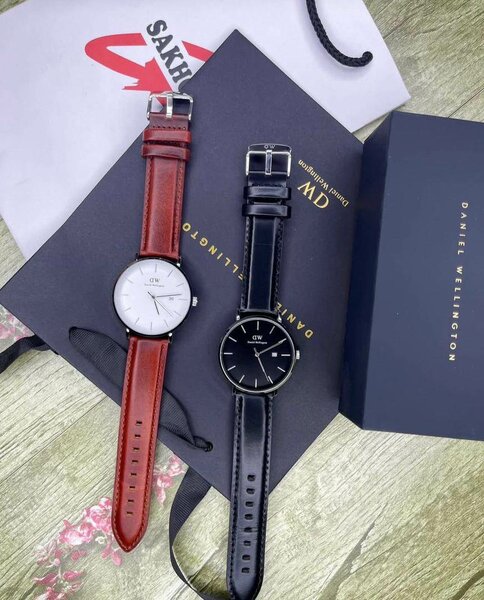 Montres Élégantes DW Homme