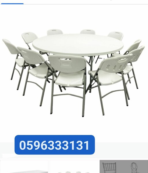 Table pliante avec 10 chaise