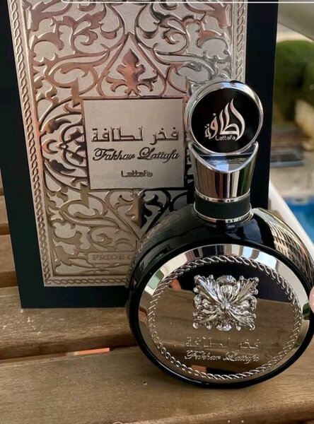 Parfum Fakhama Lattafa