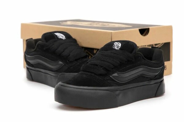 VANS TOUT NOIR