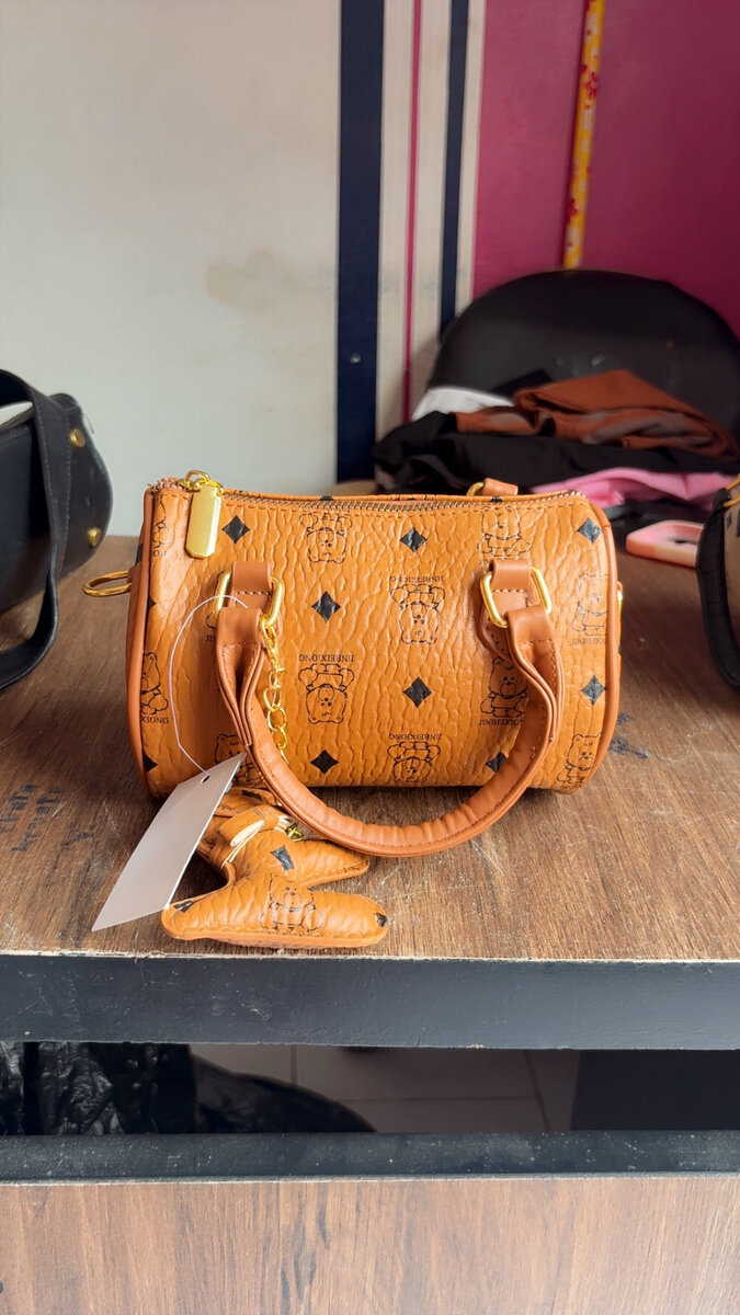 Sac à main en cuir marron