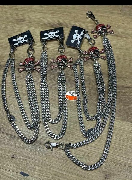 Chaîne de Pantalon Pirate