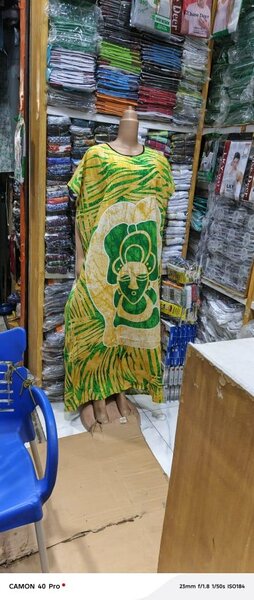 Vêtements de femmes