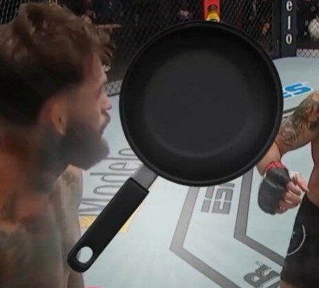 Сковородка от фирмы Uakeen 24 см