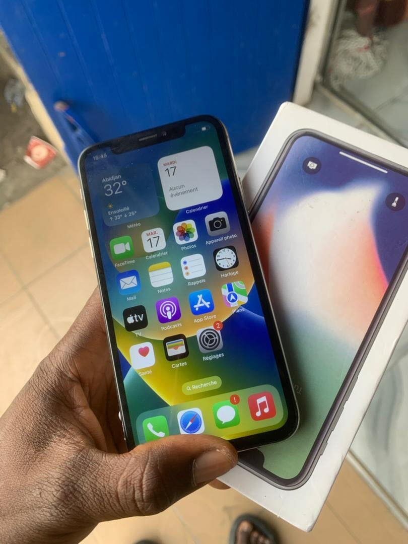 iPhone X 64giga casineuf sans Face ID