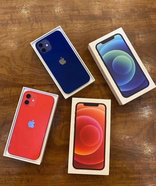 Pre Owned iPhone 12 64 gb Uk product