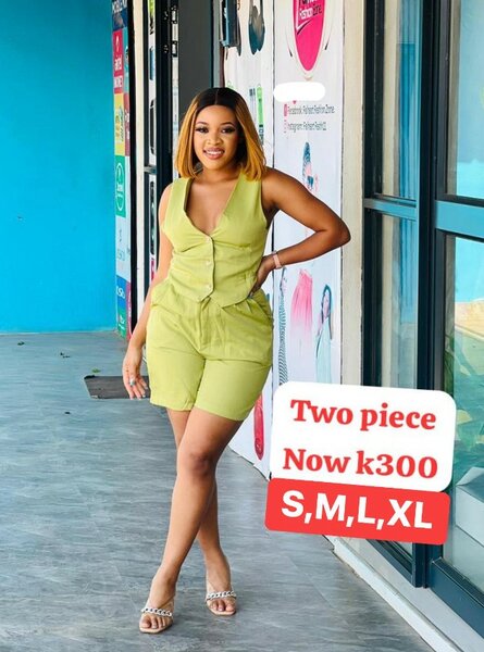 Set of beautiful women's clothing (top and bottom) green