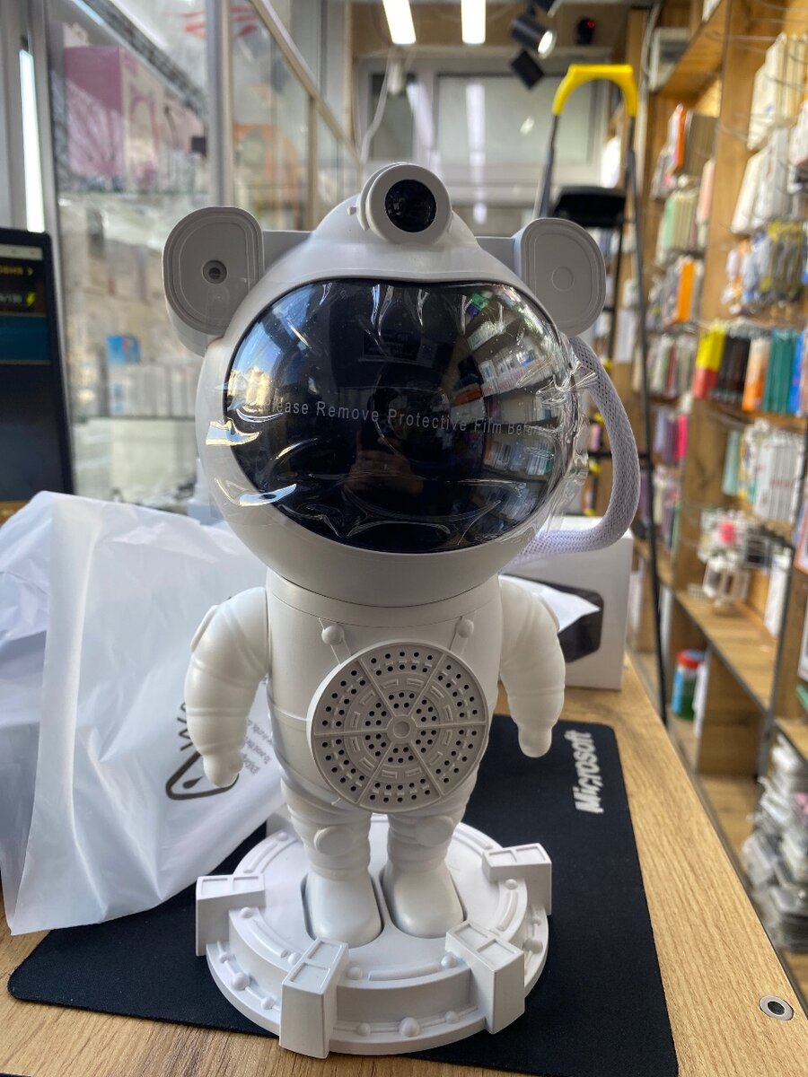 Колонка космонавт