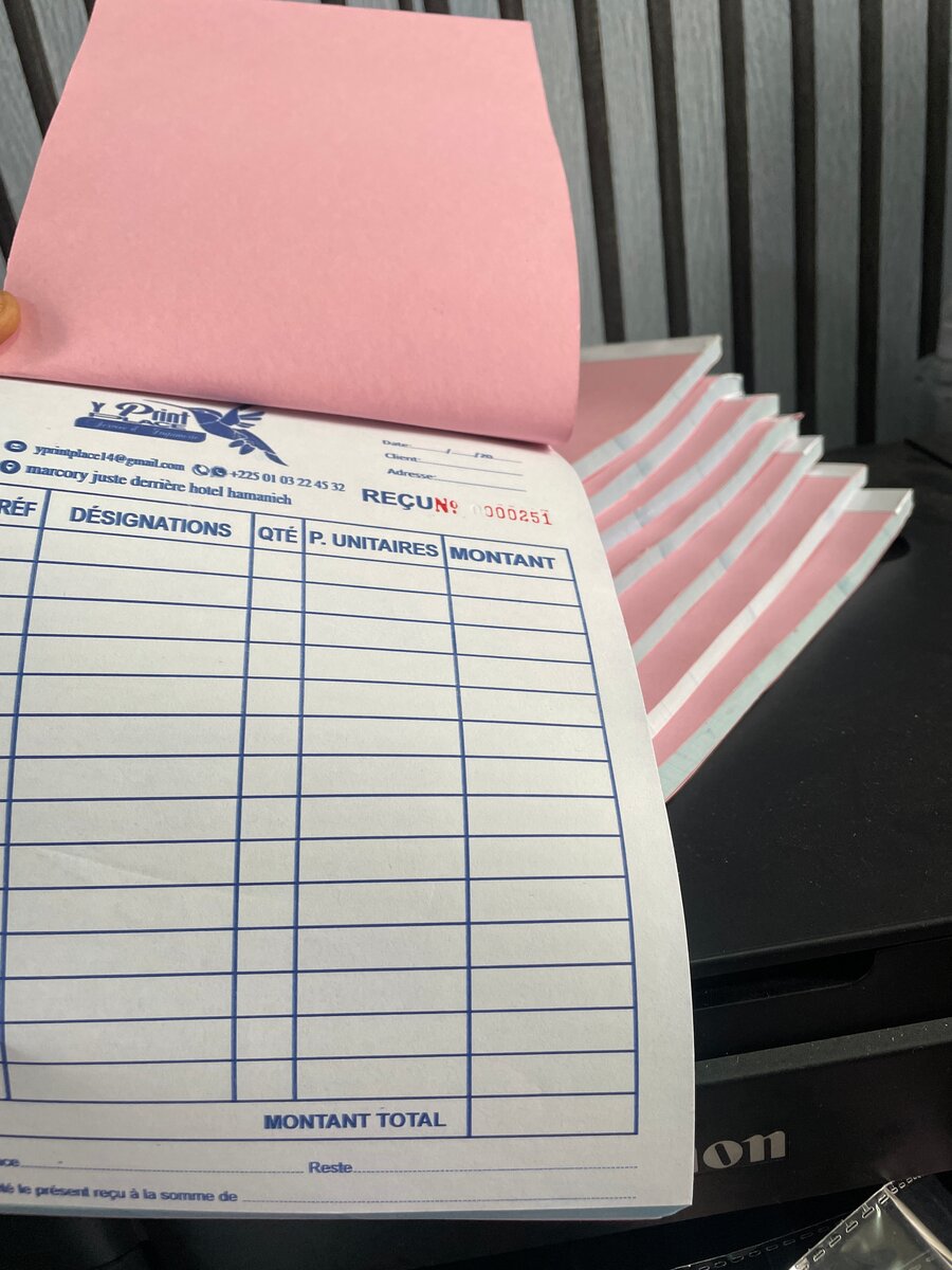 Carnet de reçus autocopiant