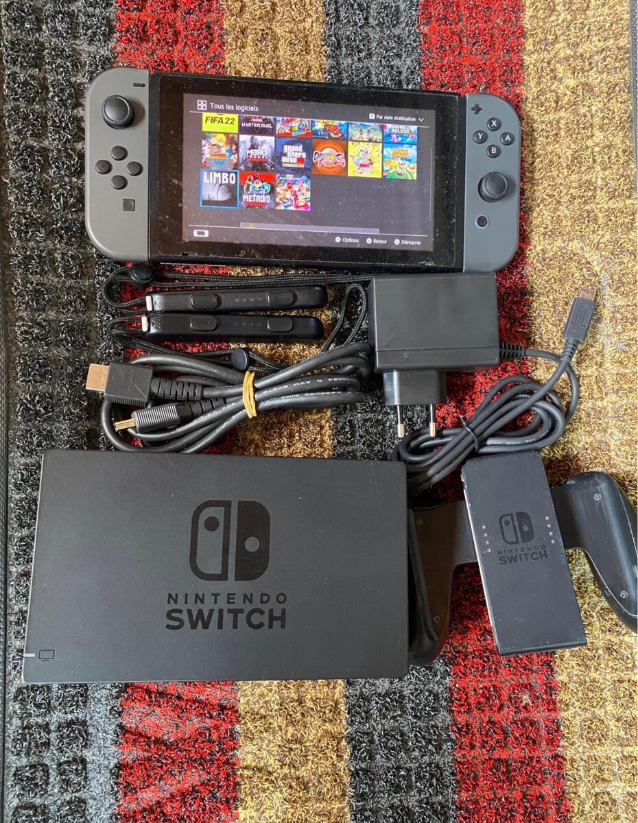 Nintendo Switch Lite avec Accessoires
