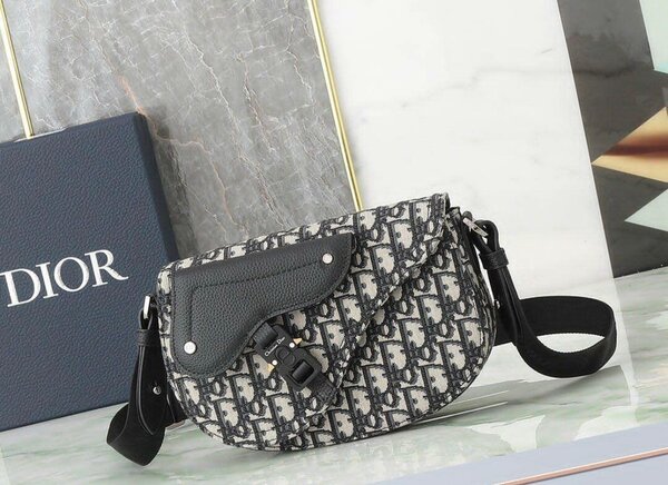 Sac Bandoulière Christian Dior