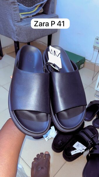 Sandales de plage Zara