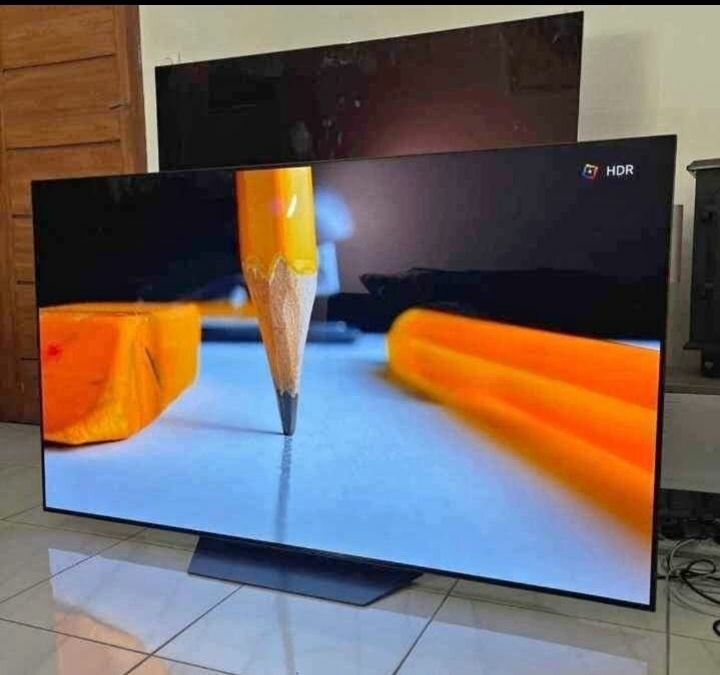Téléviseur LG UHD 4K HDR