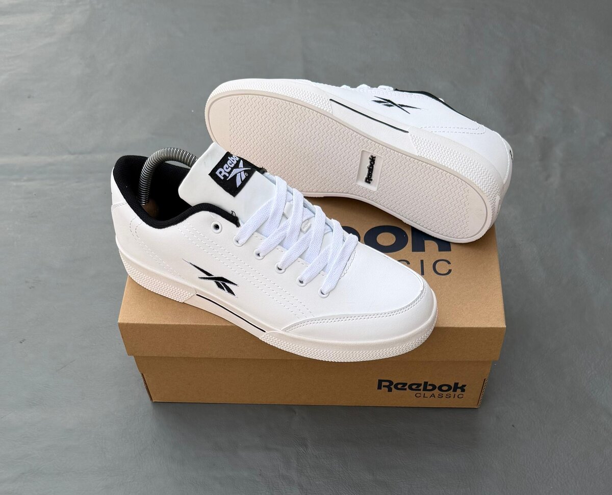 Reebok Classic blanc baskets