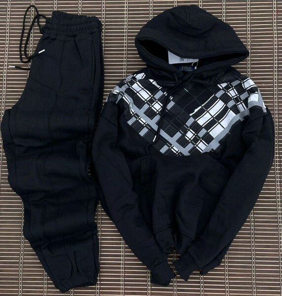 Ensemble de jogging tendance