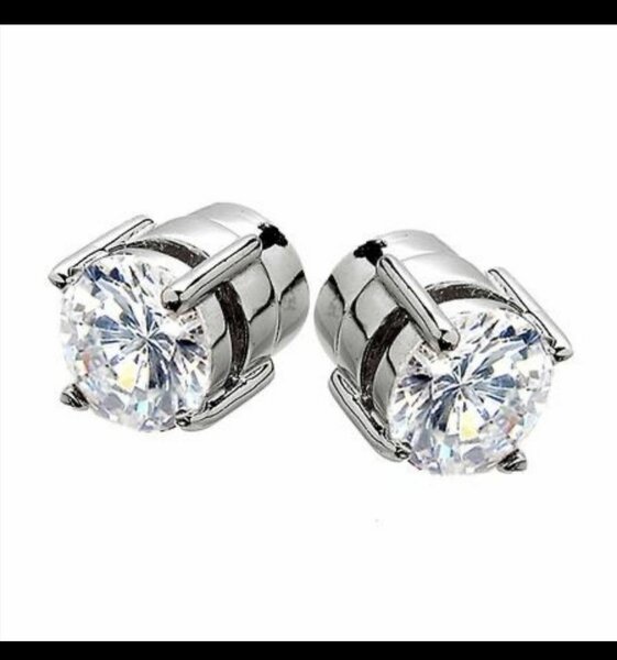 Magnifiques Boucles d'Oreilles en Zircon