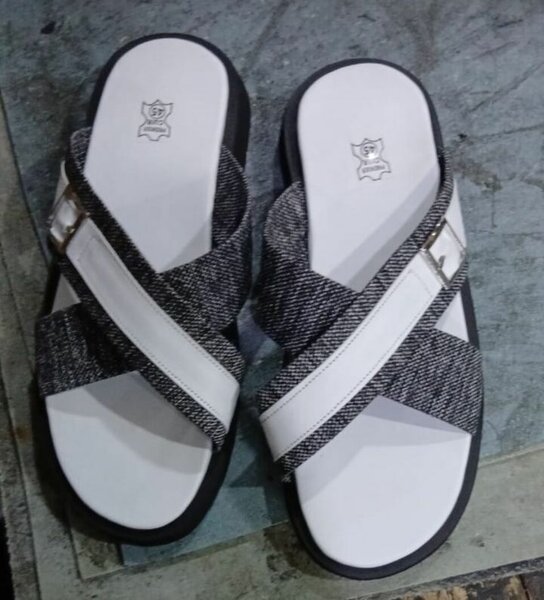 Sandales plates pour hommes en cuir