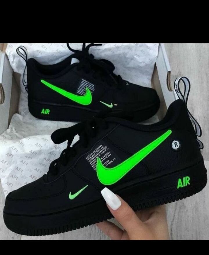 Chaussures Nike Air Force 1 personnalisées