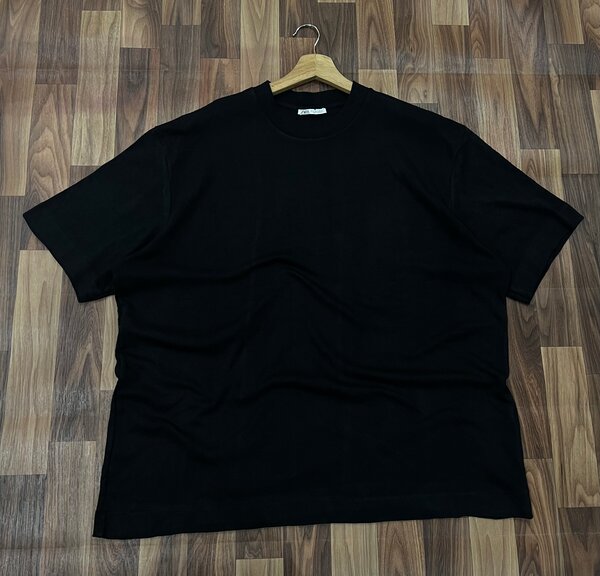 T-shirt noir ZARA