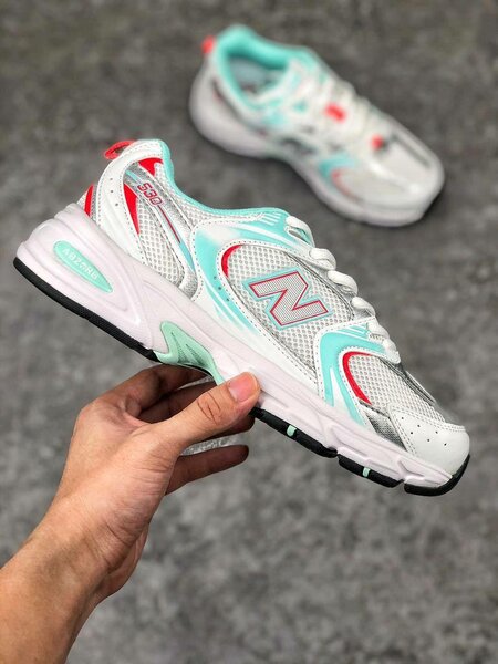 Baskets New Balance 530