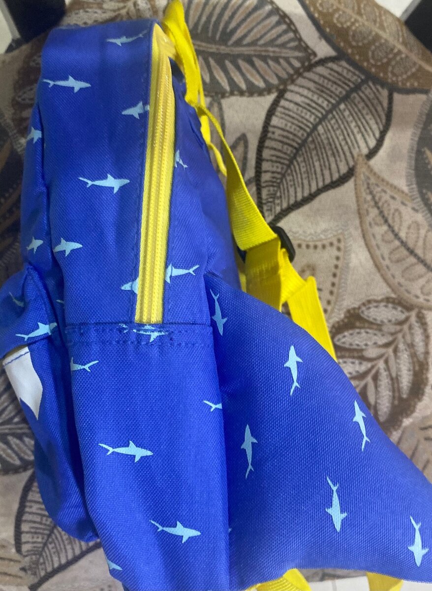 Sac à dos enfant requin bleu