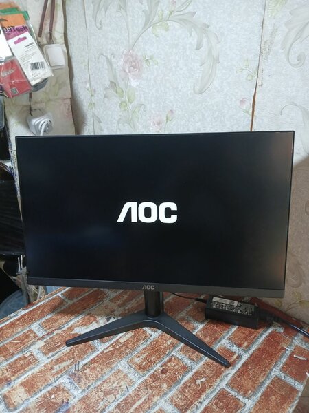Écran LED 22" AOC