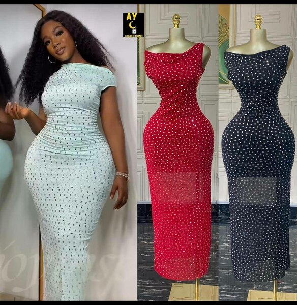 Robe longue élégante à pois