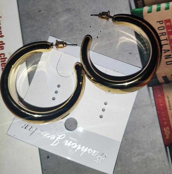 Boucles d'oreilles dorées