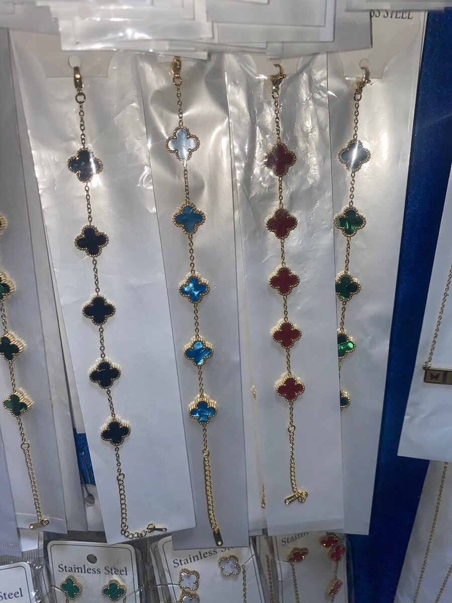 Bracelets en acier inoxydable colorés