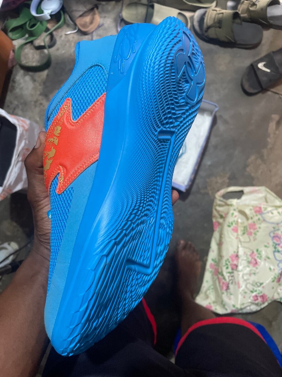 DeAron fox 1 flowtro