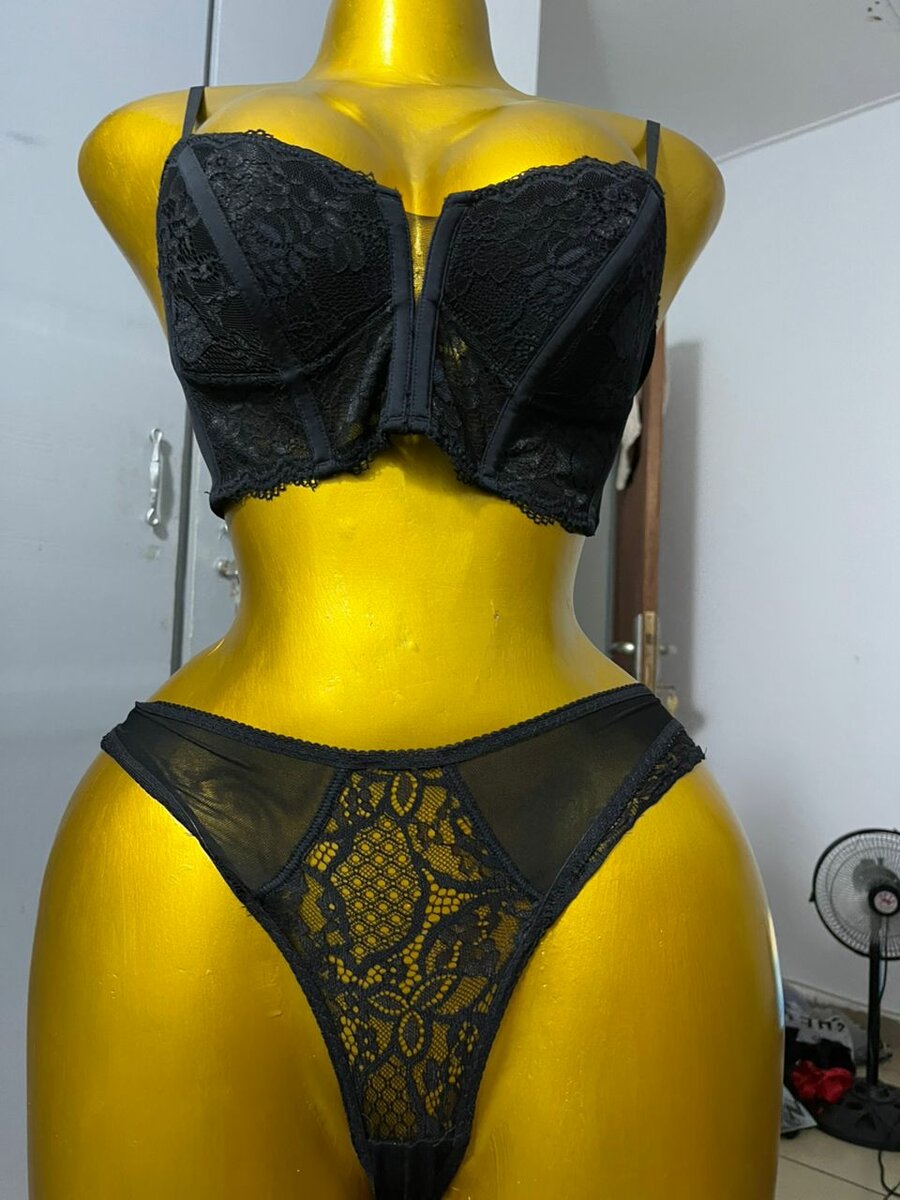 Ensemble lingerie rouge