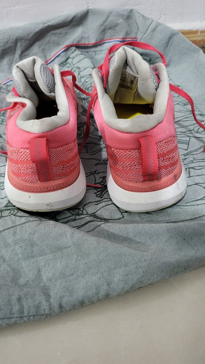 Women's Pink Running Sneakers