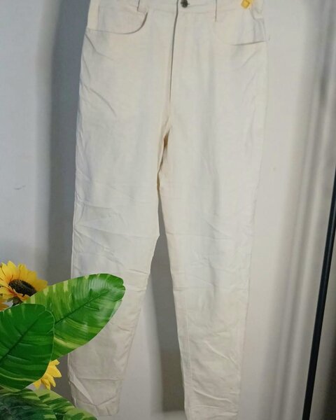Pantalon blanc coupe slim