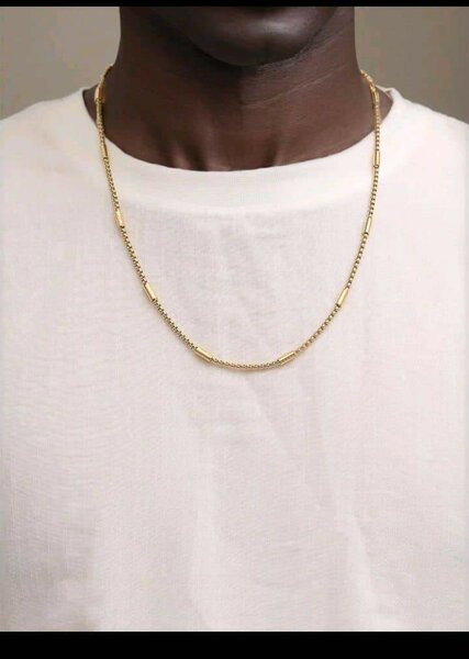 Colliers élégants pour hommes