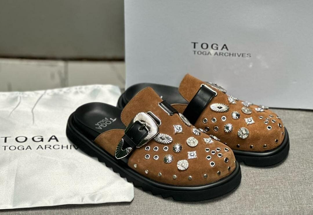 Mules TOGA ornées unisexes