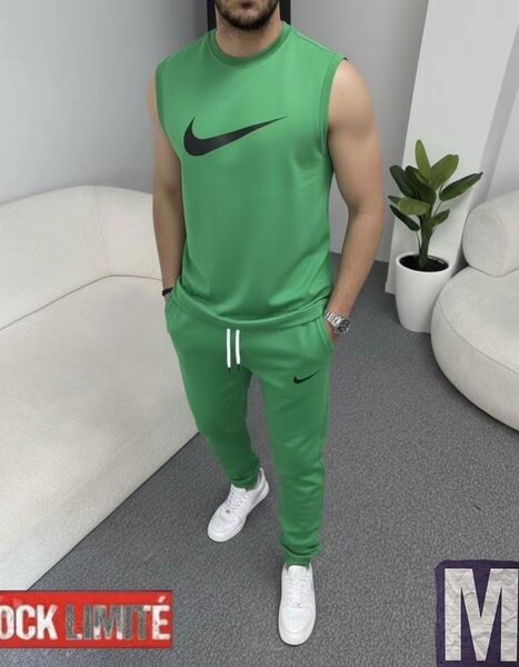 Ensemble de sport vert pour homme