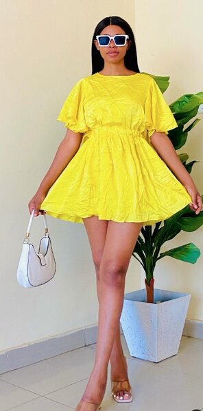 Elegant yellow dress s/m